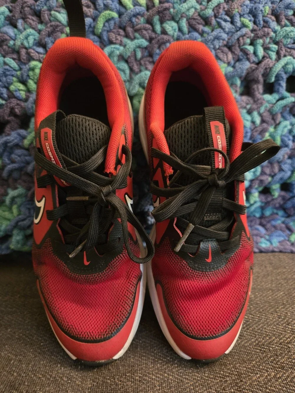 Big Kids Red And Black Nike Size 4